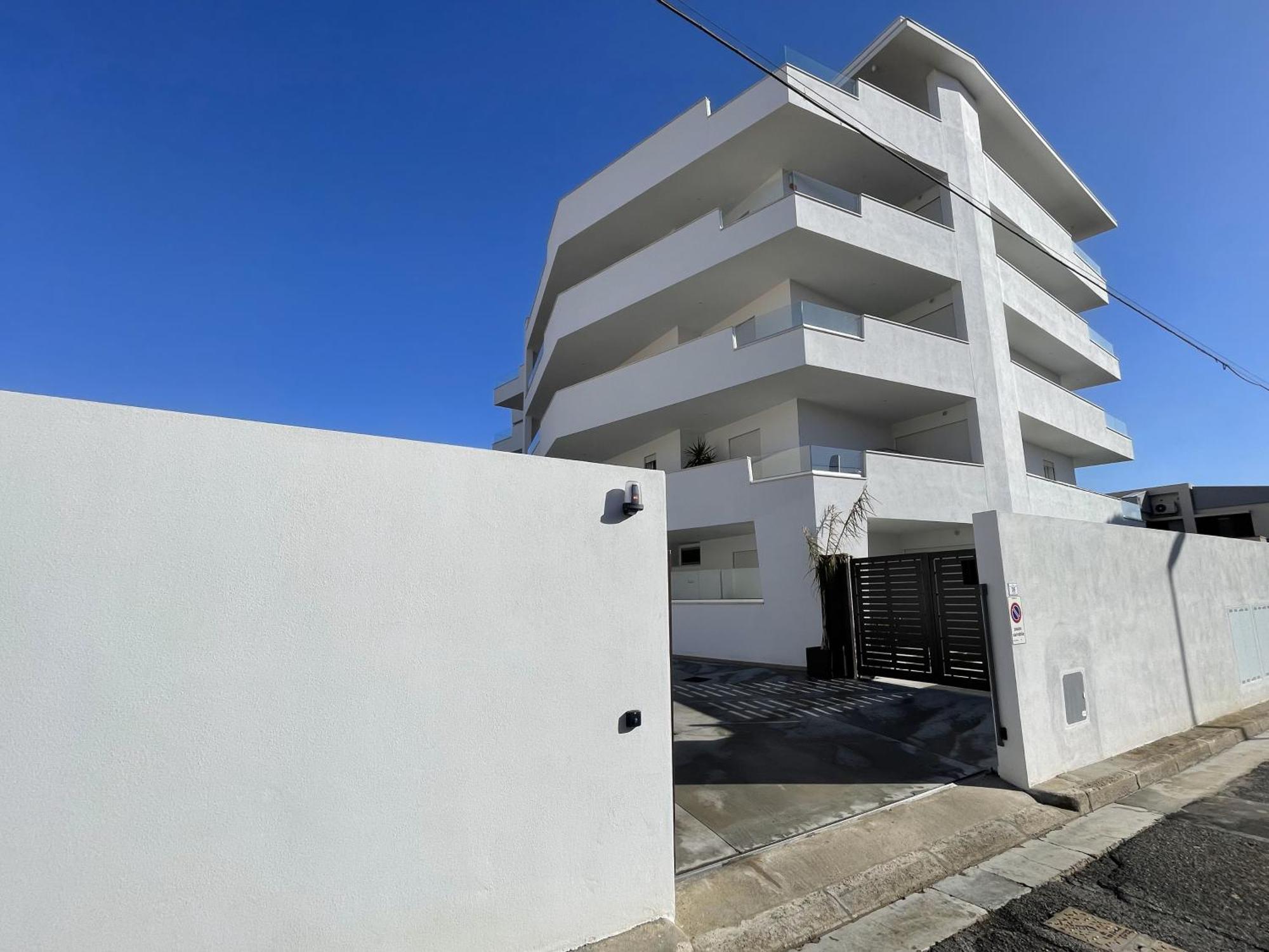 Mari'Entu Apartment Quartu Sant'Elena Bagian luar foto